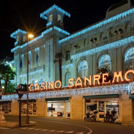 Casa Sanremo Tiziano Parking Gratis Spiaggia 15 Minuti A Piedi Exterior photo